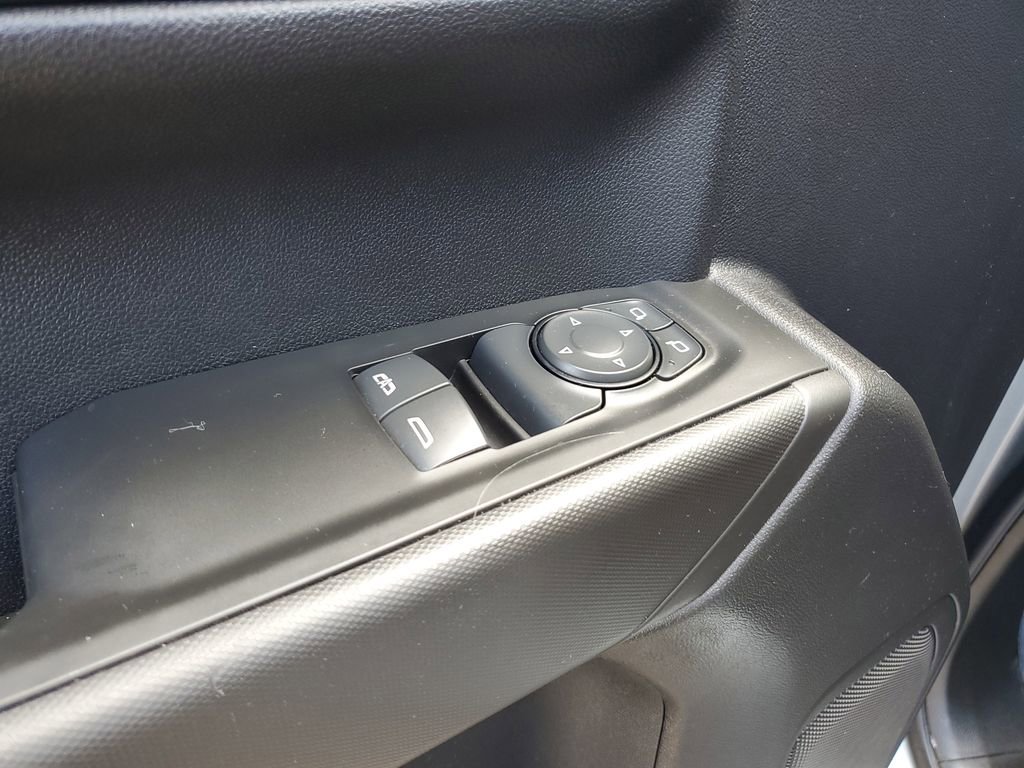 Used 2025 Chevrolet Silverado 1500 W/T w/ WT Value Package image 9