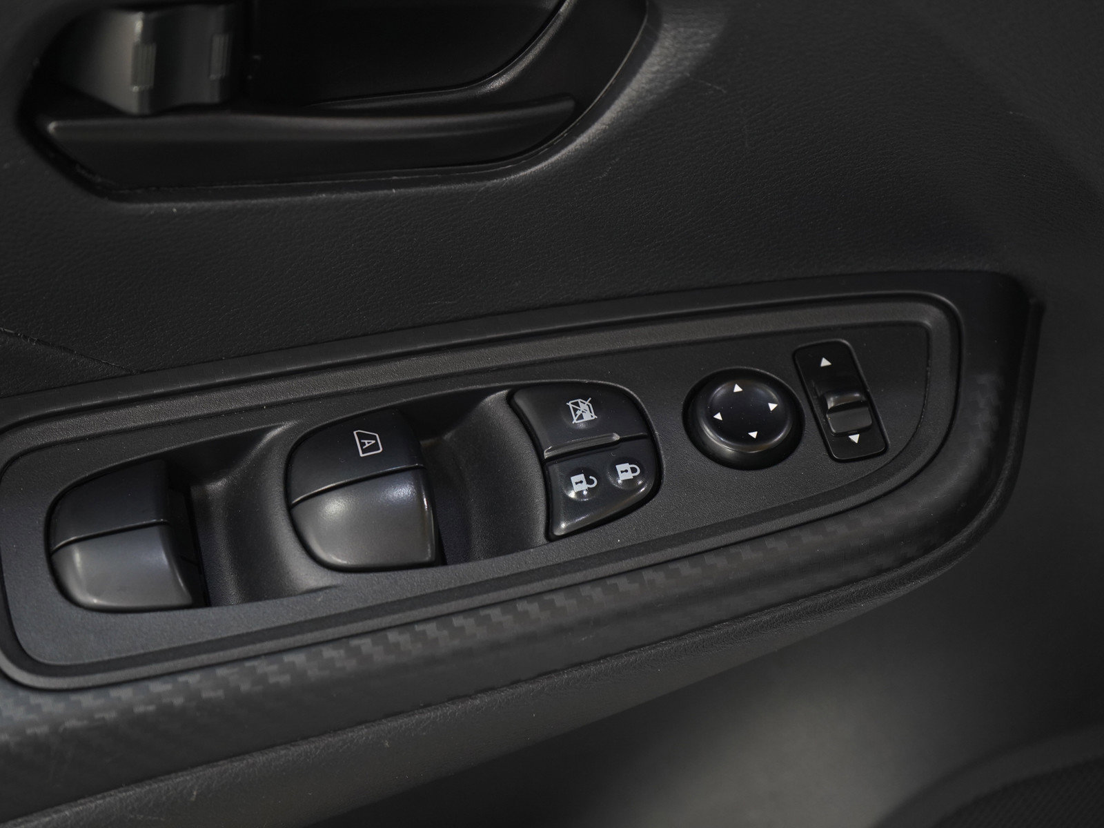 Used 2024 Nissan Versa S w/ Trunk Package FWD image 19