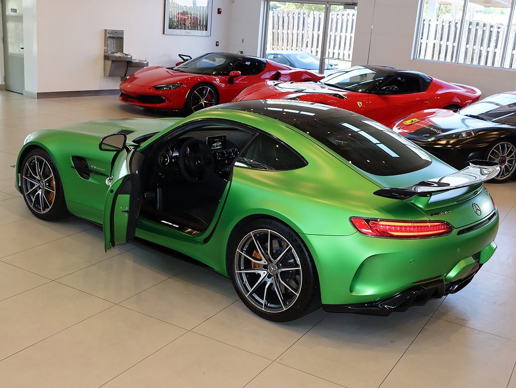 Used 2018 Mercedes-Benz AMG GT R image 38