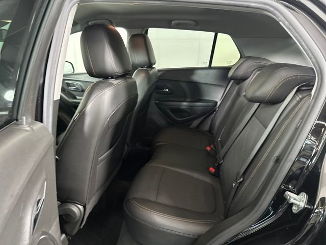 Used 2022 Chevrolet Trax LT w/ LT Convenience Package image 25