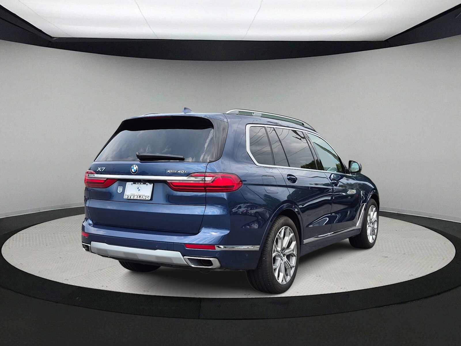 Used 2022 BMW X7 xDrive40i w/ Premium Package AWD/4WD image 8