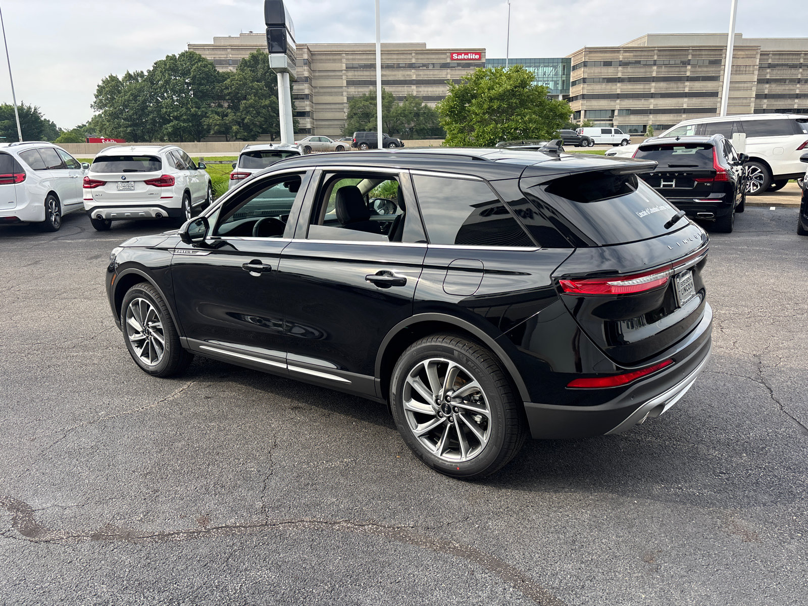 New 2026 Lincoln Corsair Premiere AWD/4WD image 5
