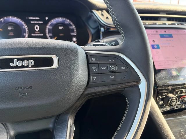 Used 2023 Jeep Grand Cherokee L Limited w/ Rear Seat Video Group I AWD/4WD image 12