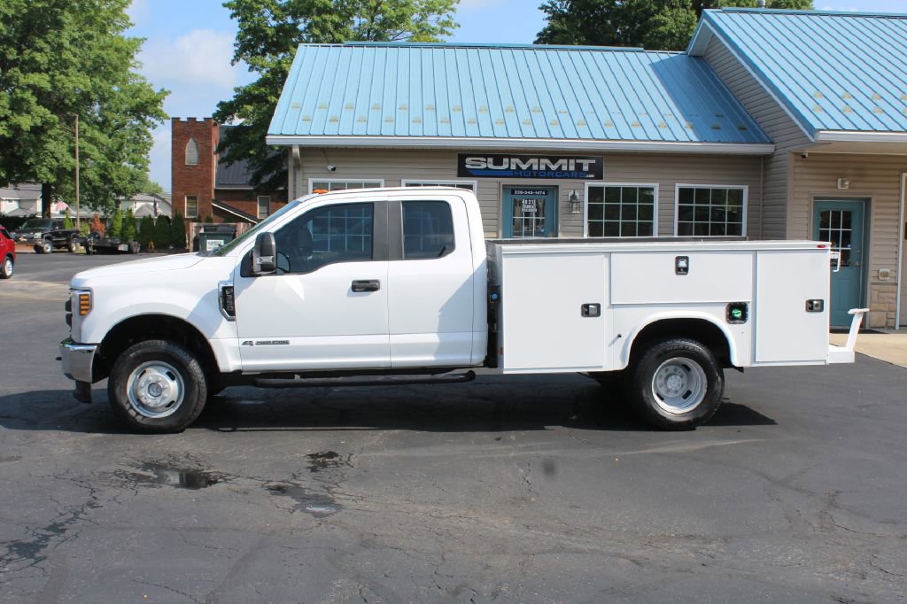 Used 2017 Ford F350 XL w/ Power Equipment Group image 2