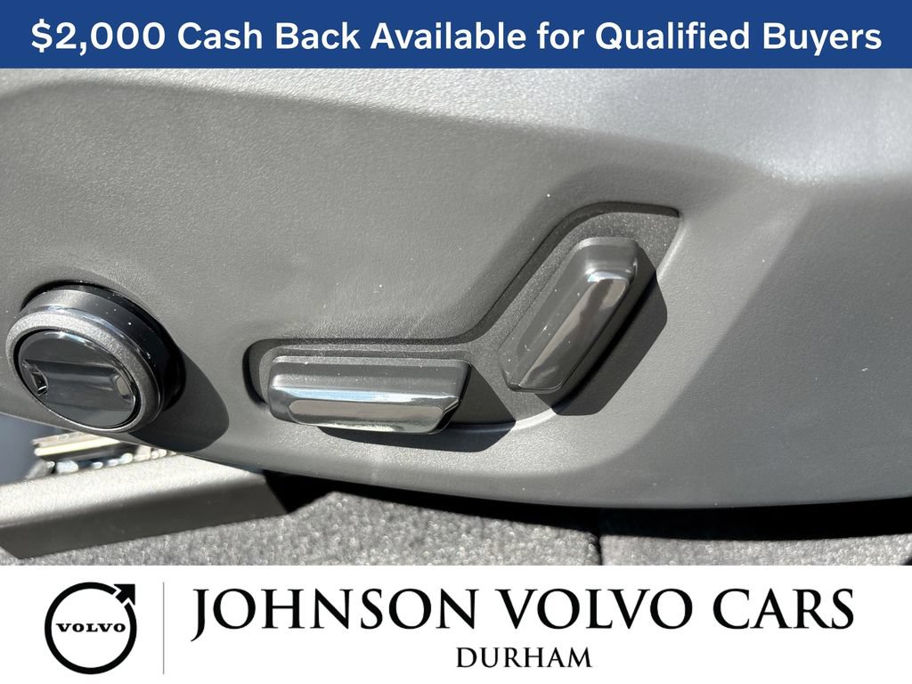 New 2026 Volvo XC60 B5 Plus w/ Protection Package Premier AWD/4WD image 14