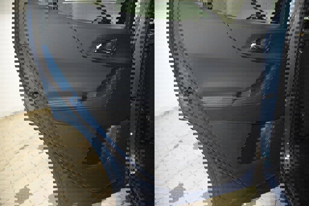 New 2026 Chevrolet Equinox LT image 40