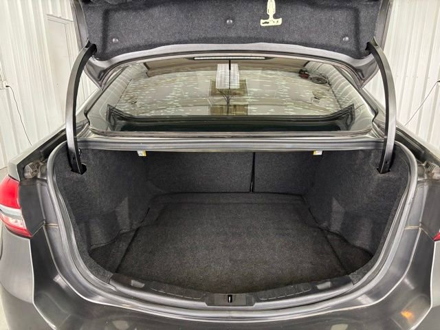 Used 2017 Ford Fusion SE image 12