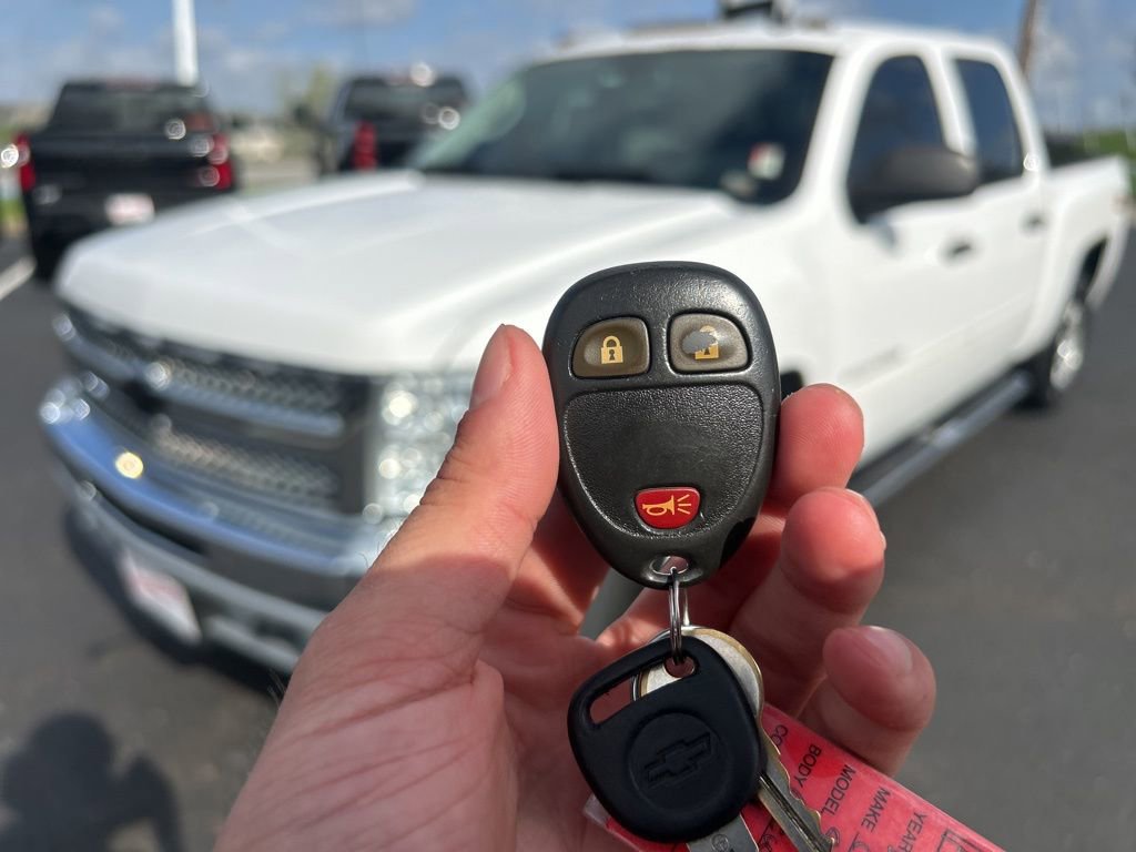 Used 2013 Chevrolet Silverado 1500 LT w/ All-Star Edition AWD/4WD image 43