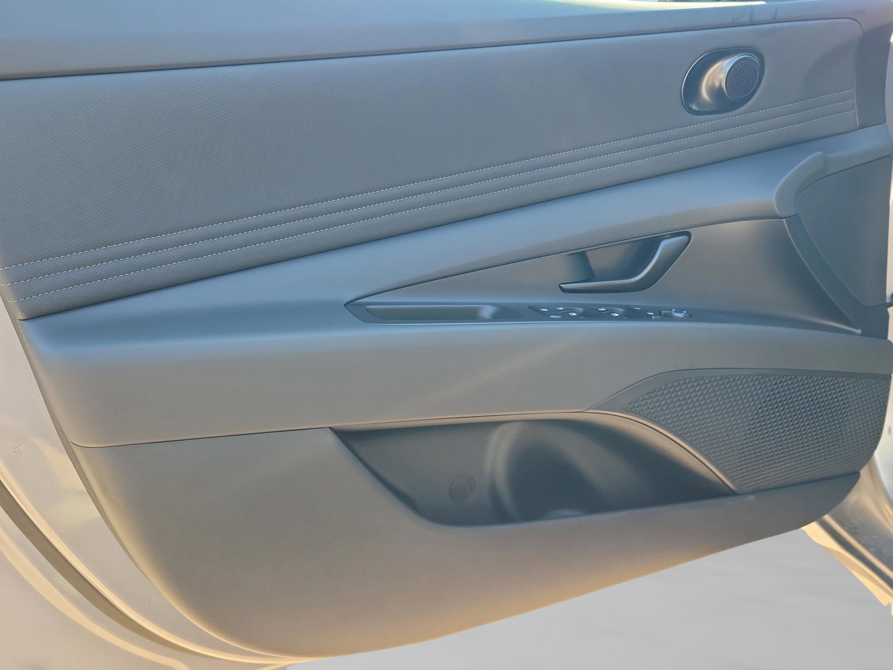 New 2026 Hyundai Elantra SEL Sport w/ Cargo Package image 29