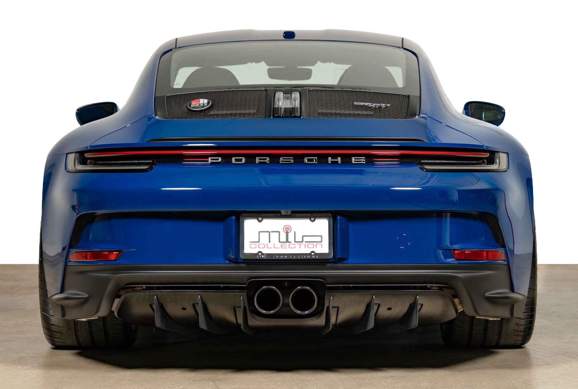 Used 2024 Porsche 911 GT3 RS RWD image 9