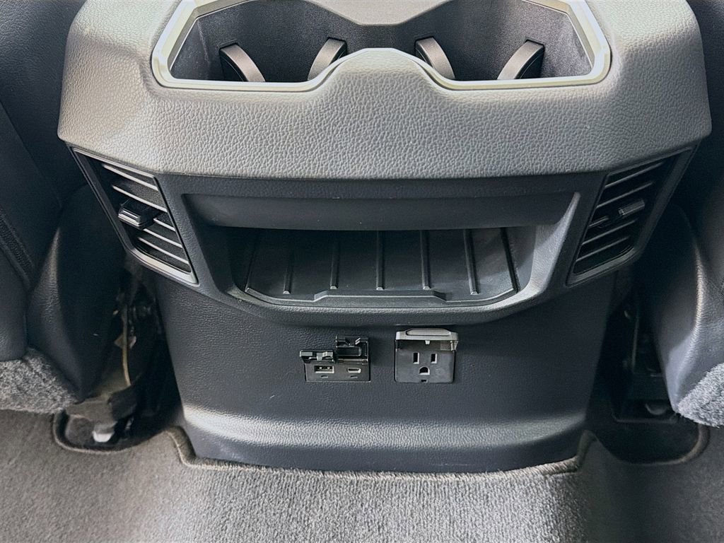 Used 2023 Toyota Tundra Limited image 39