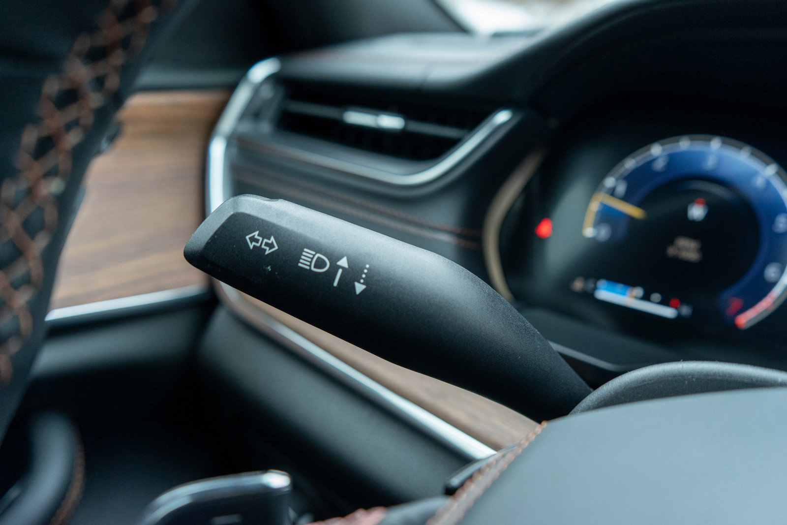 Used 2023 Jeep Grand Cherokee Summit image 29