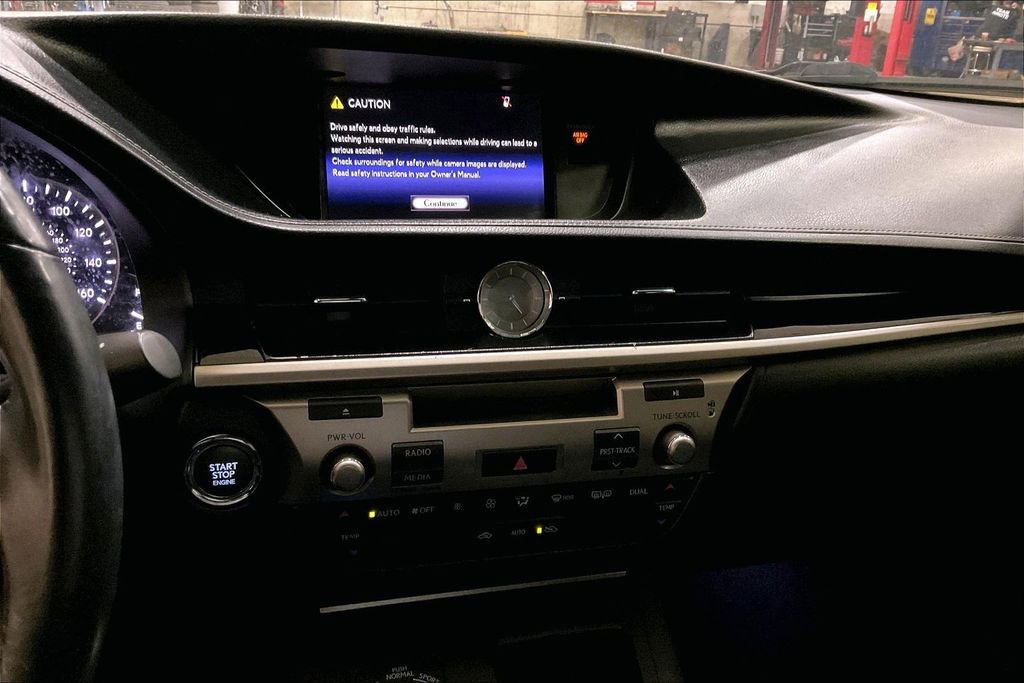 Used 2016 Lexus ES 350 image 28