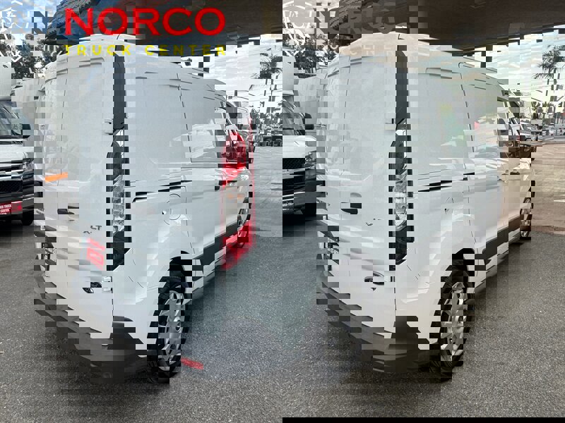 Used 2018 Ford Transit Connect XLT image 12