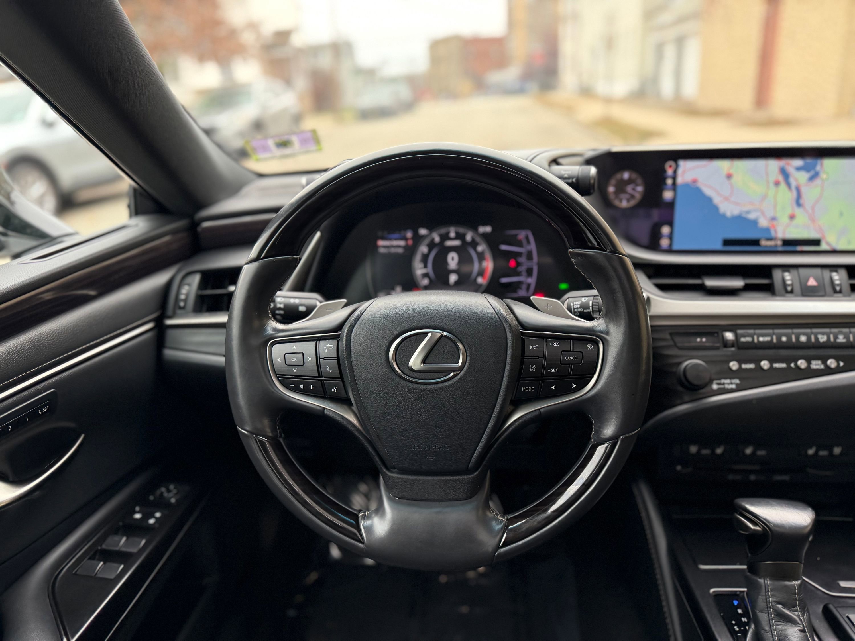 Used 2019 Lexus ES 350 w/ Premium Package image 33