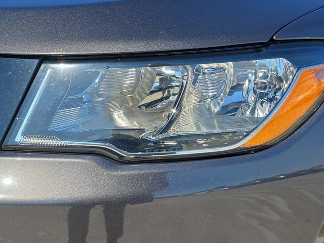 Used 2018 Jeep Compass Sport AWD/4WD image 32