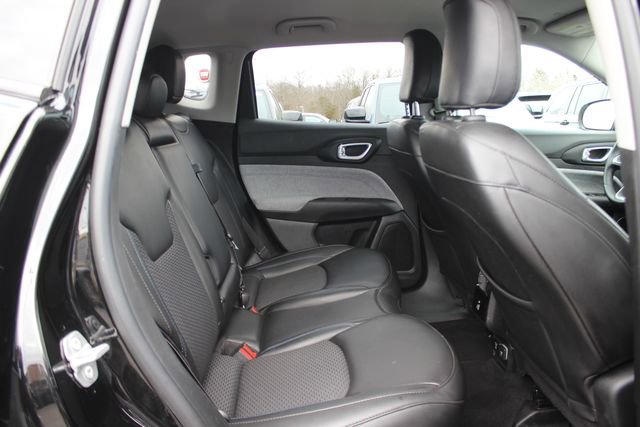 Used 2022 Jeep Compass Latitude w/ Convenience Group image 31