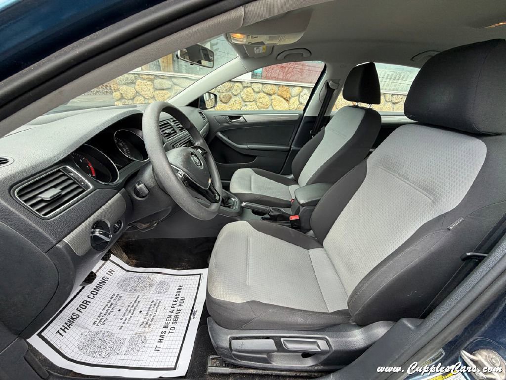 Used 2017 Volkswagen Jetta S FWD image 23
