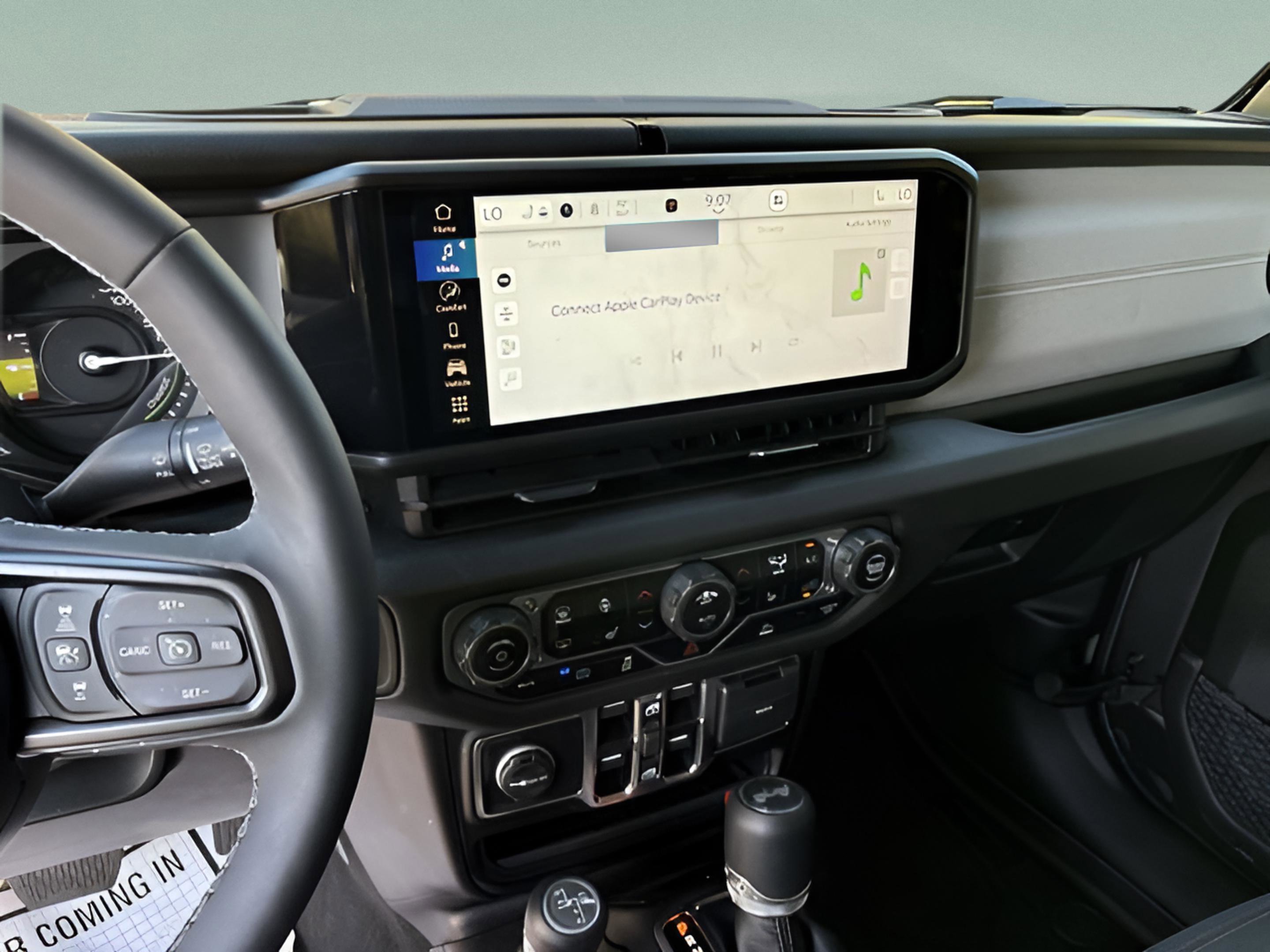 Used 2025 Jeep Wrangler Sport S w/ Convenience Group image 14