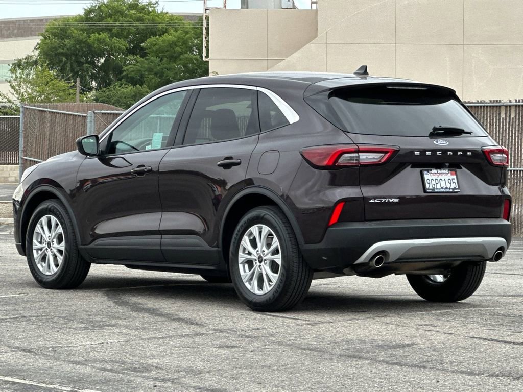 Certified 2023 Ford Escape Active FWD image 5