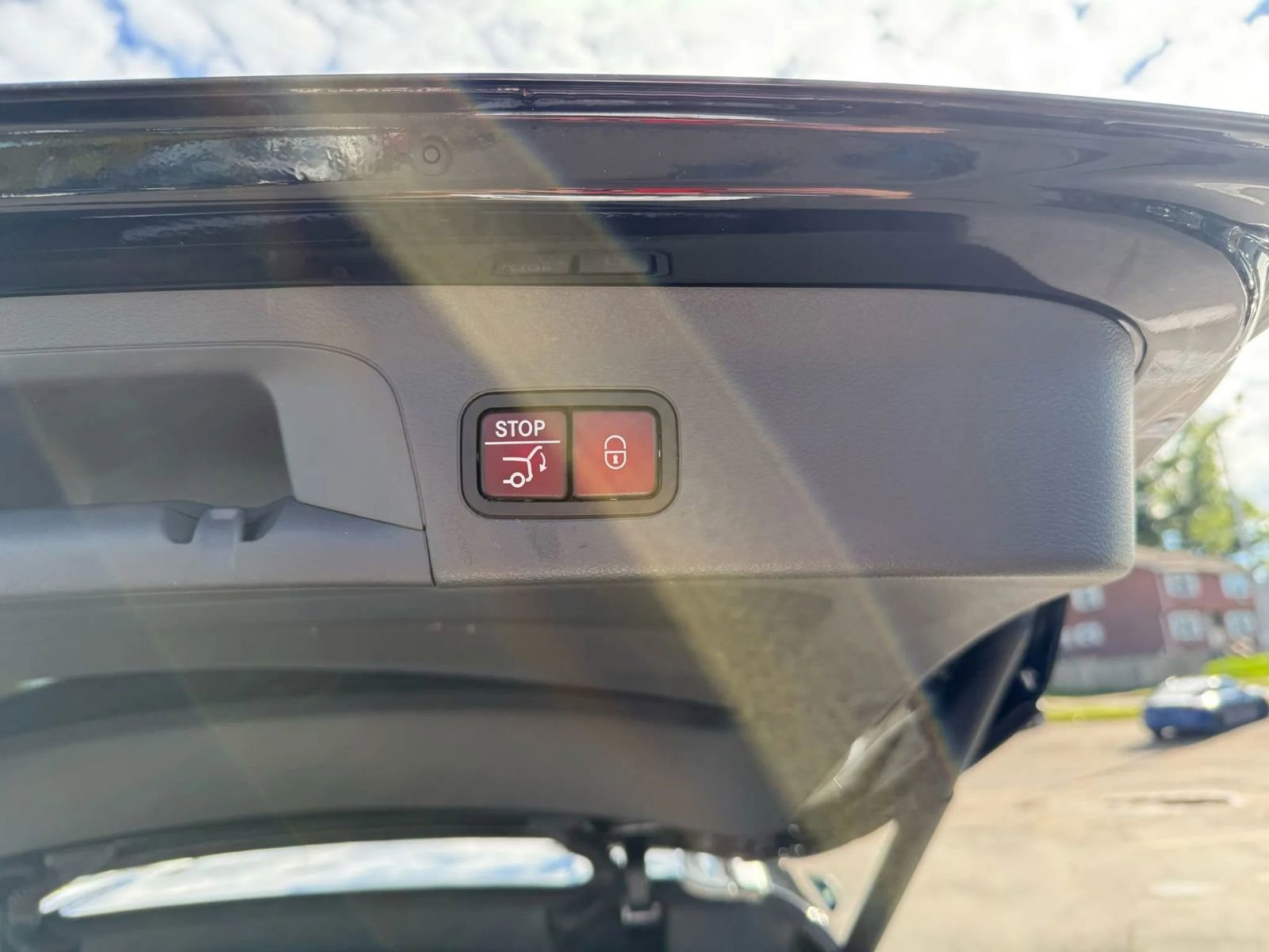 Used 2020 Mercedes-Benz GLS 450 4MATIC image 31