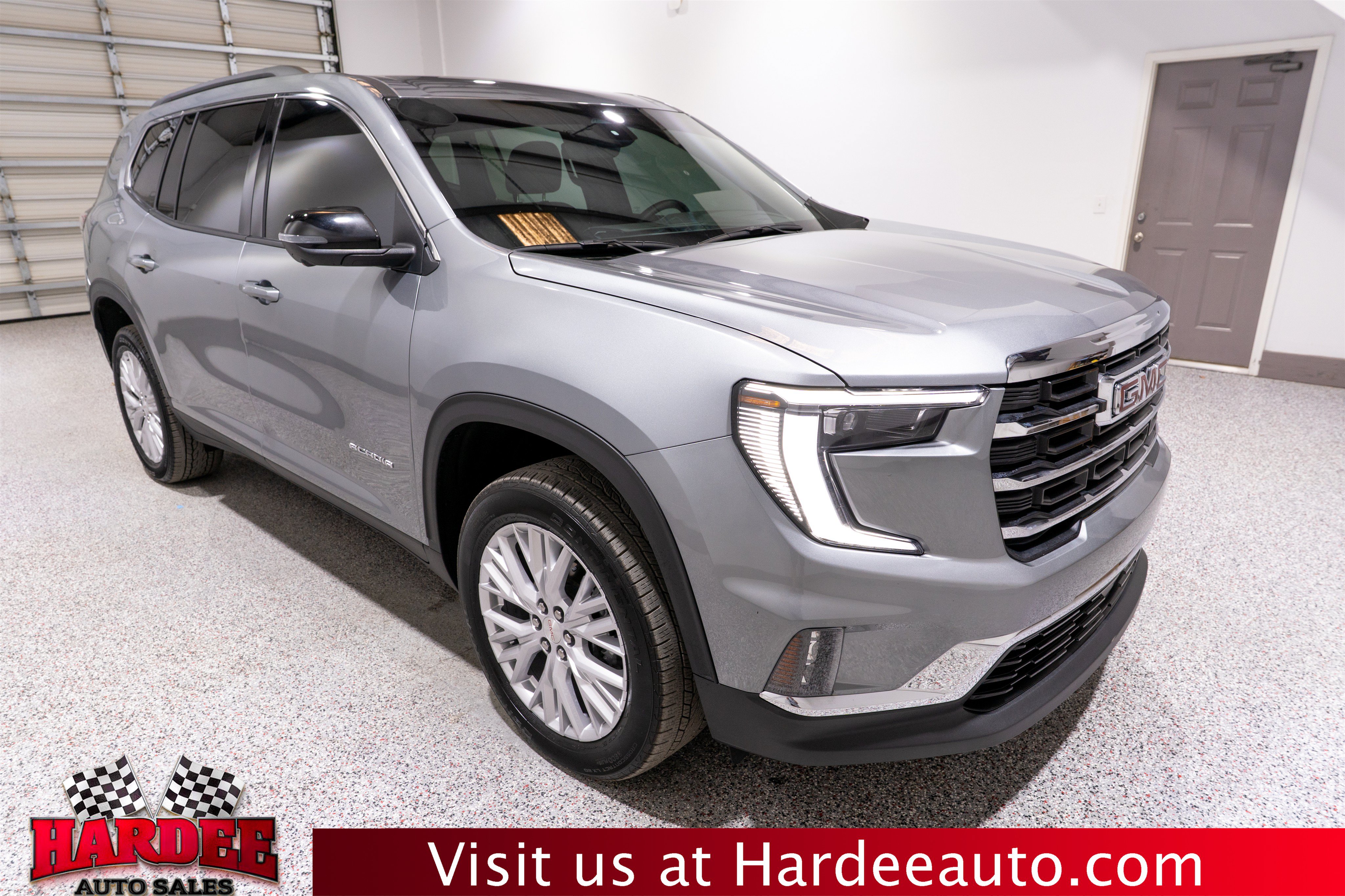 Used 2026 GMC Acadia Elevation w/ Elevation Premium Package FWD image 6