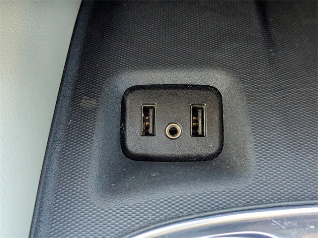 Used 2018 Buick Enclave Essence image 27