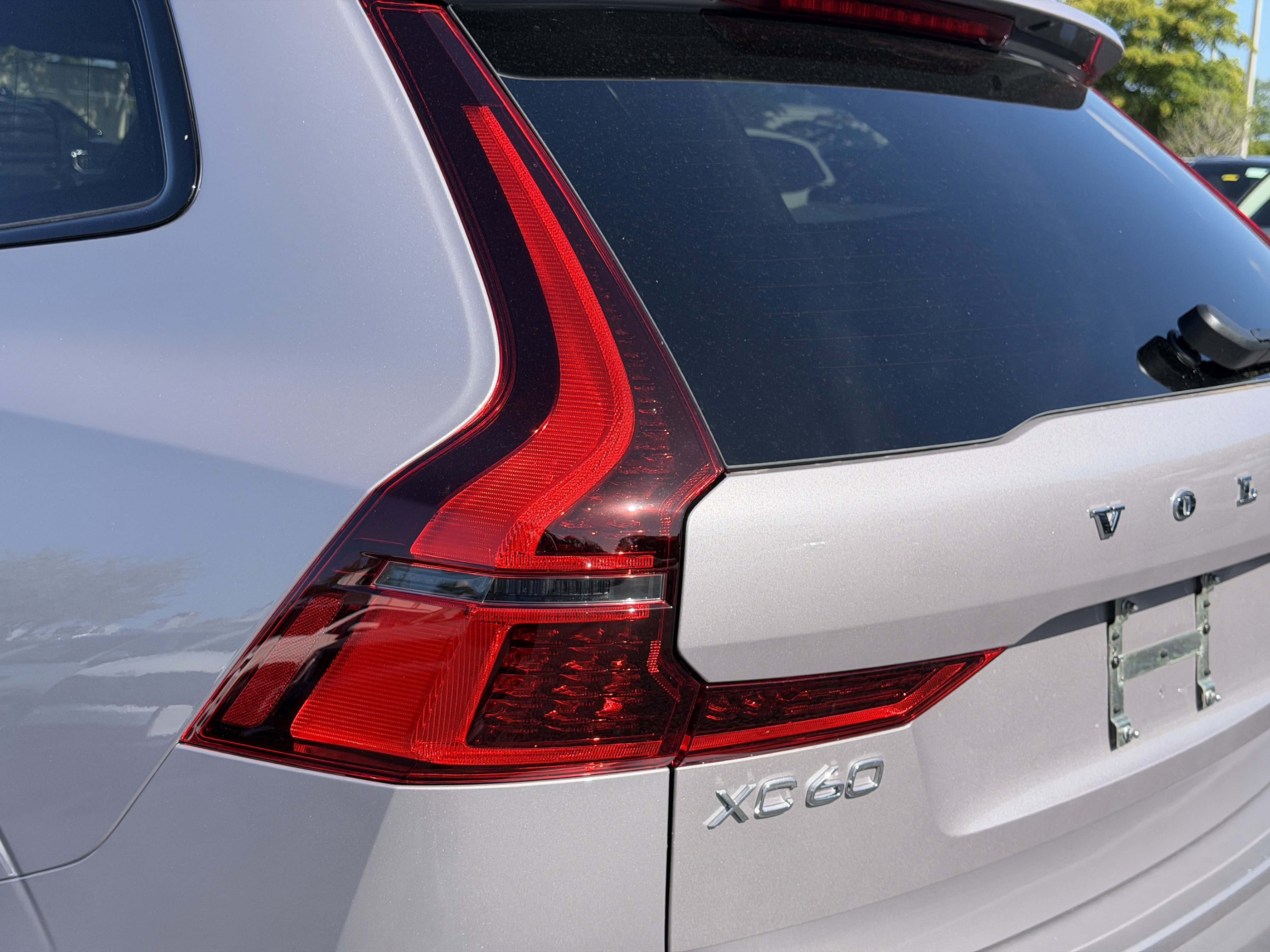 New 2026 Volvo XC60 B5 Core w/ Protection Package AWD/4WD image 9