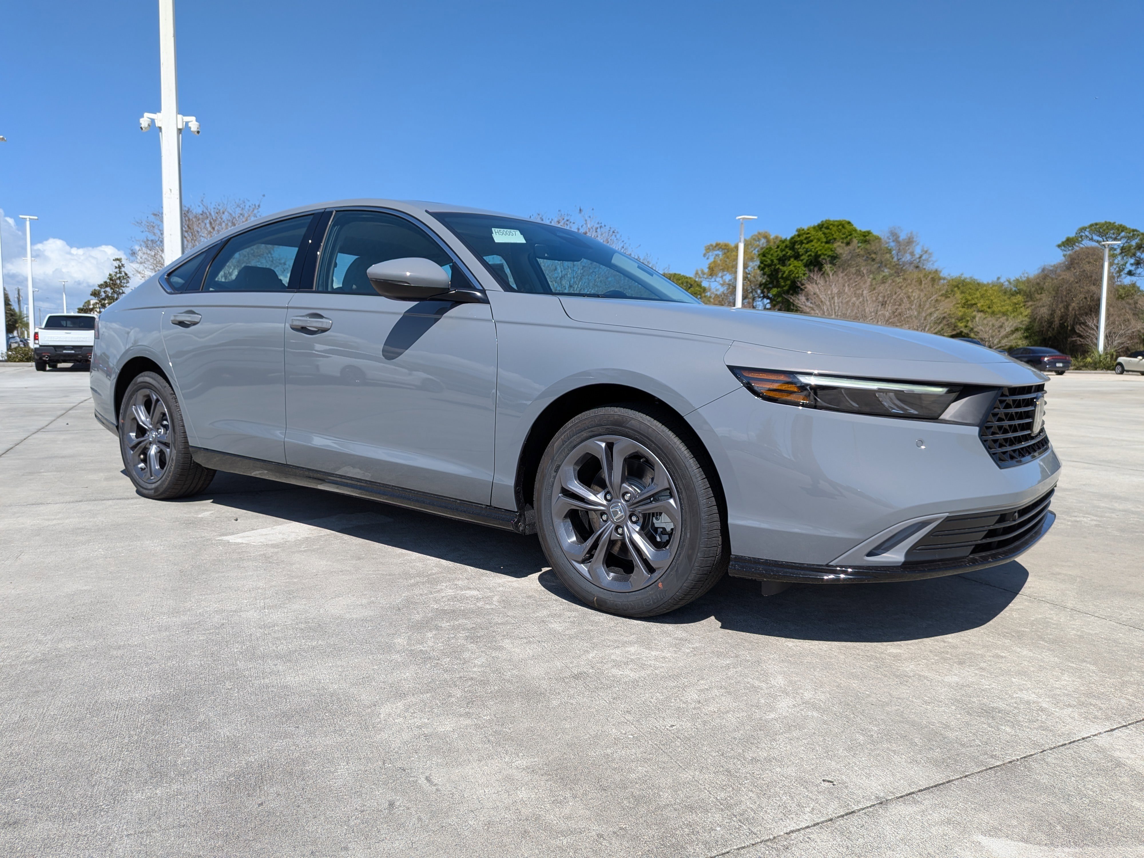 New 2026 Honda Accord EX-L image 2