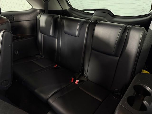 Used 2019 Toyota Highlander XLE image 19