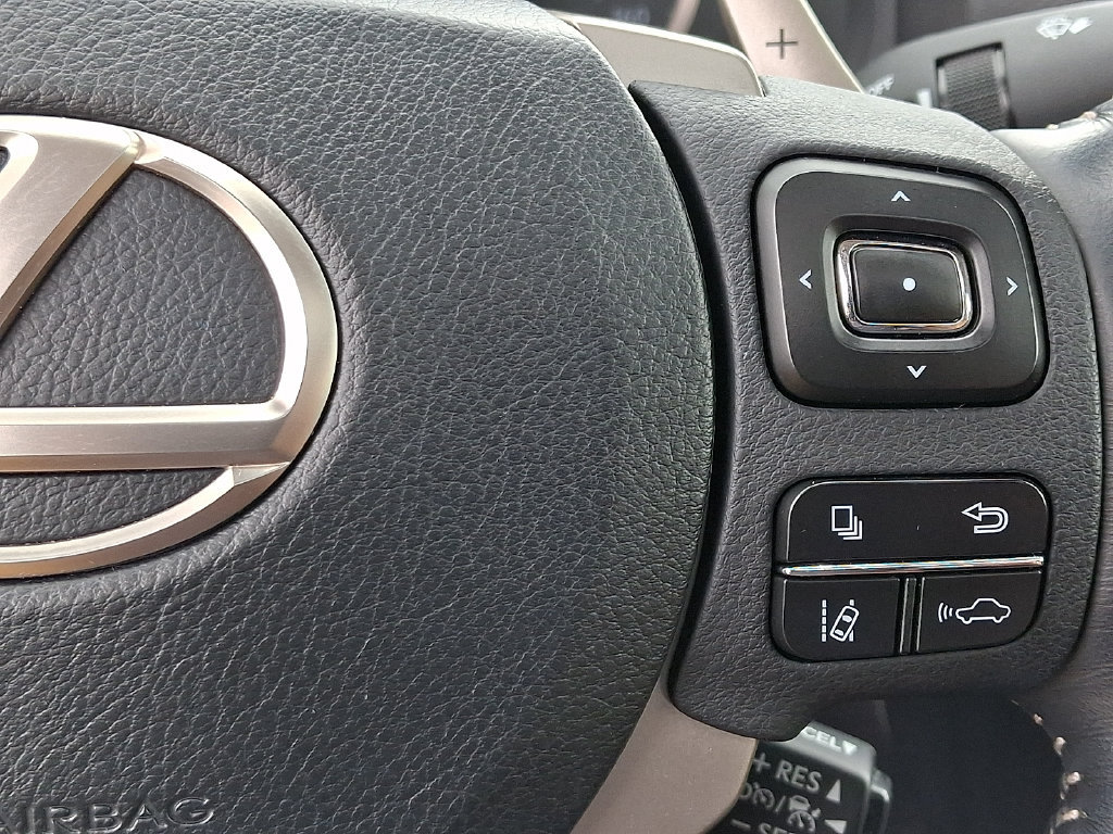Used 2019 Lexus IS 300 AWD w/ Navigation Package image 23