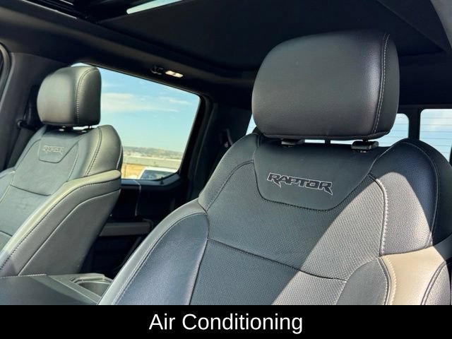 Used 2018 Ford F150 Raptor w/ Equipment Group 802A Luxury AWD/4WD image 14