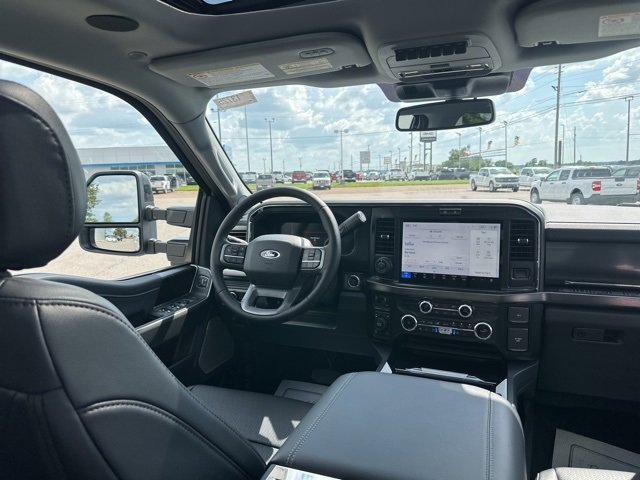 New 2025 Ford F250 Lariat w/ Lariat Ultimate Package image 14