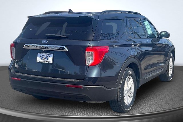 Used 2022 Ford Explorer XLT RWD image 13