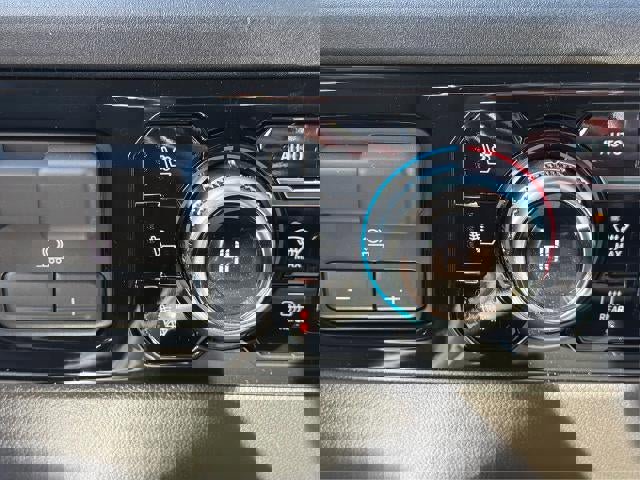 New 2026 GMC Sierra 2500 SLT w/ SLT Premium Package AWD/4WD image 18