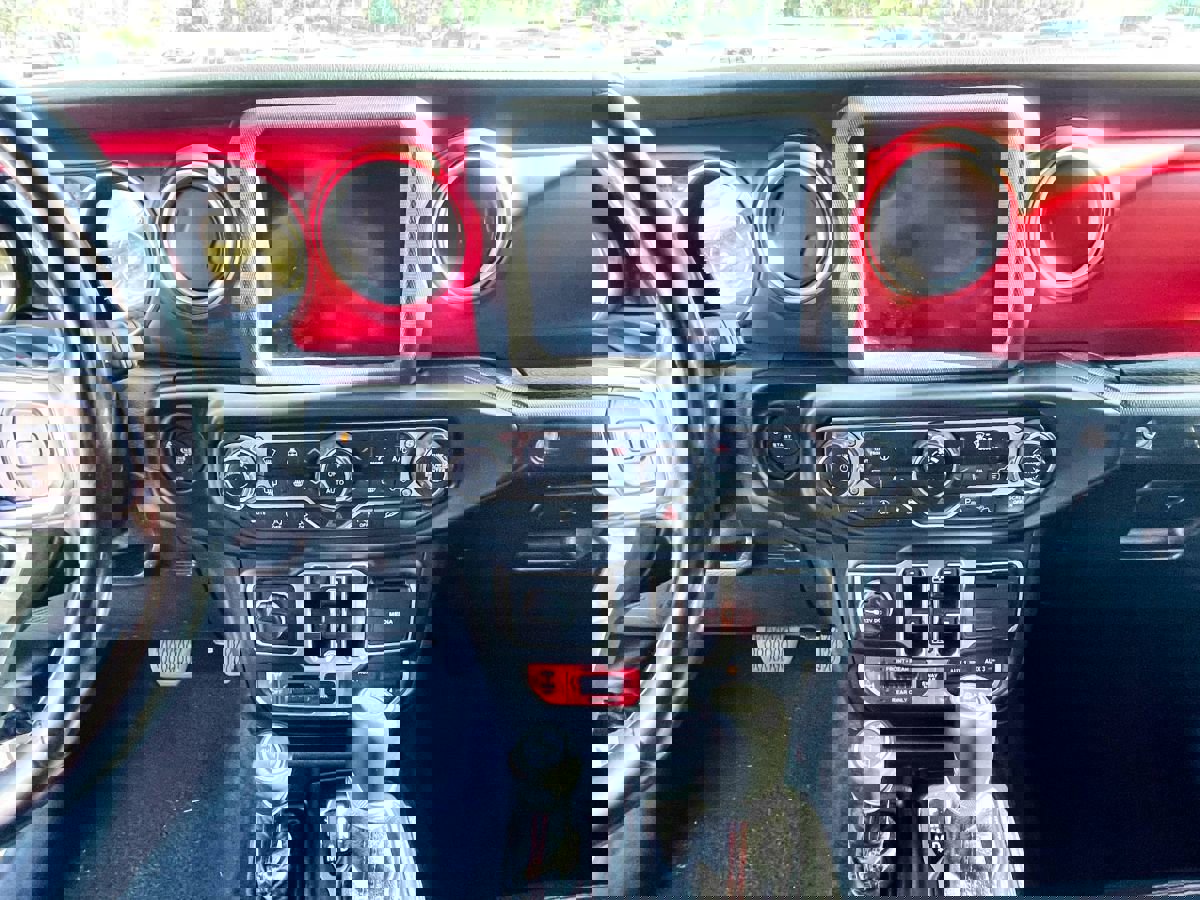 Used 2020 Jeep Wrangler Unlimited Rubicon image 12