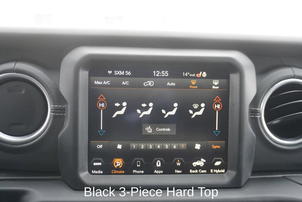 Used 2023 Jeep Wrangler Unlimited Sahara w/ Cold Weather Group image 16