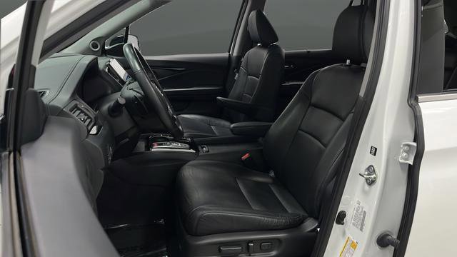 Used 2020 Honda Pilot Touring image 9