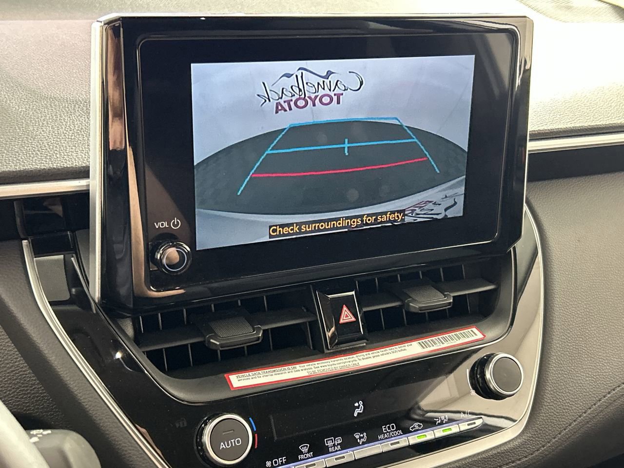 Used 2024 Toyota Corolla Cross LE image 17