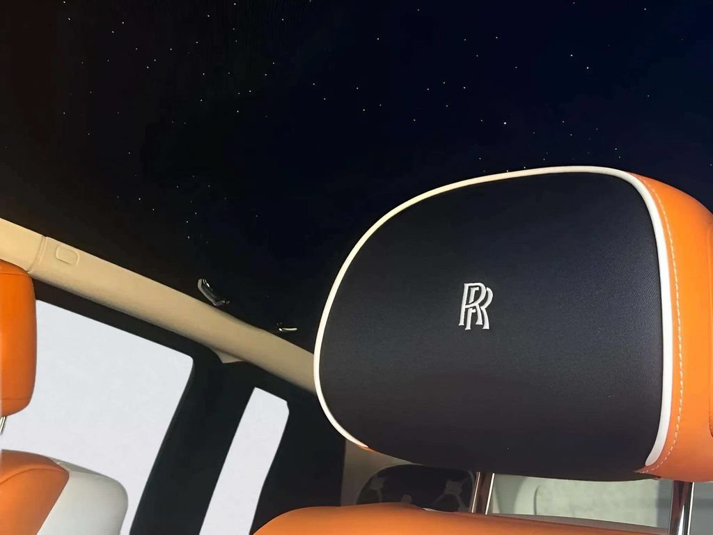 New 2026 Rolls-Royce Cullinan Black Badge AWD/4WD image 10
