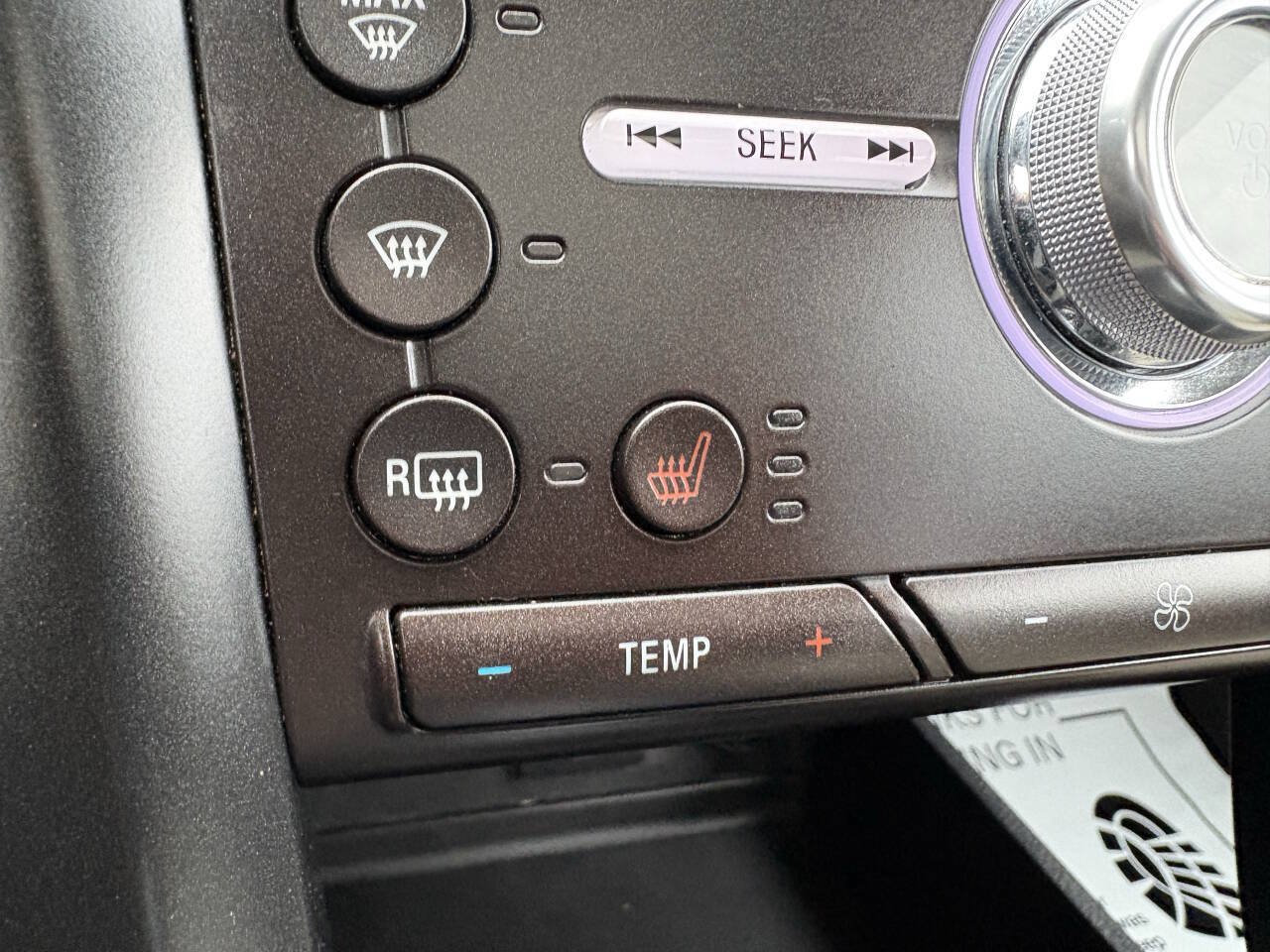 Used 2018 Ford Fusion Titanium FWD image 36