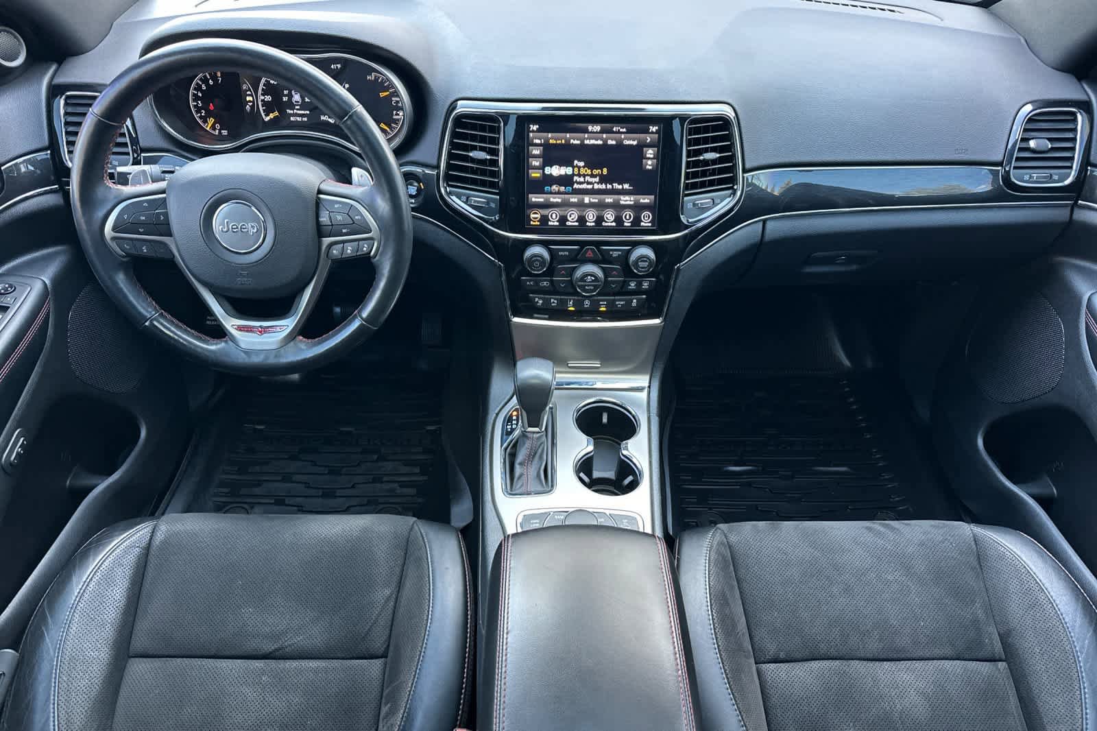 Used 2019 Jeep Grand Cherokee Trailhawk AWD/4WD image 3