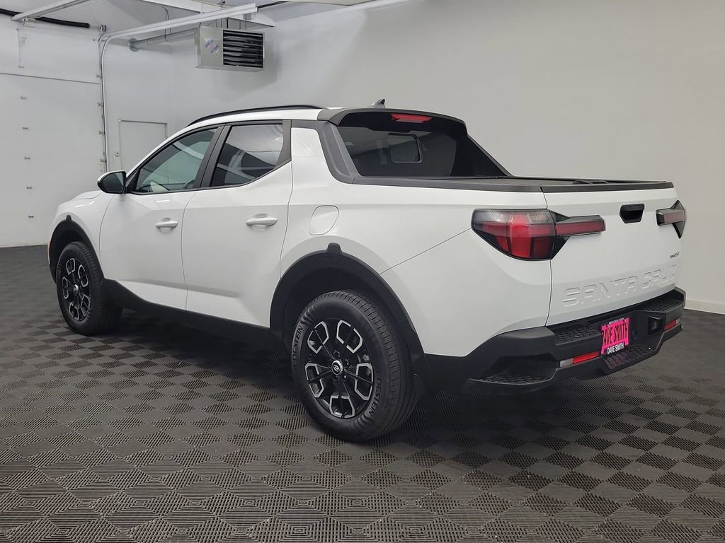 Used 2022 Hyundai Santa Cruz SEL Premium image 3