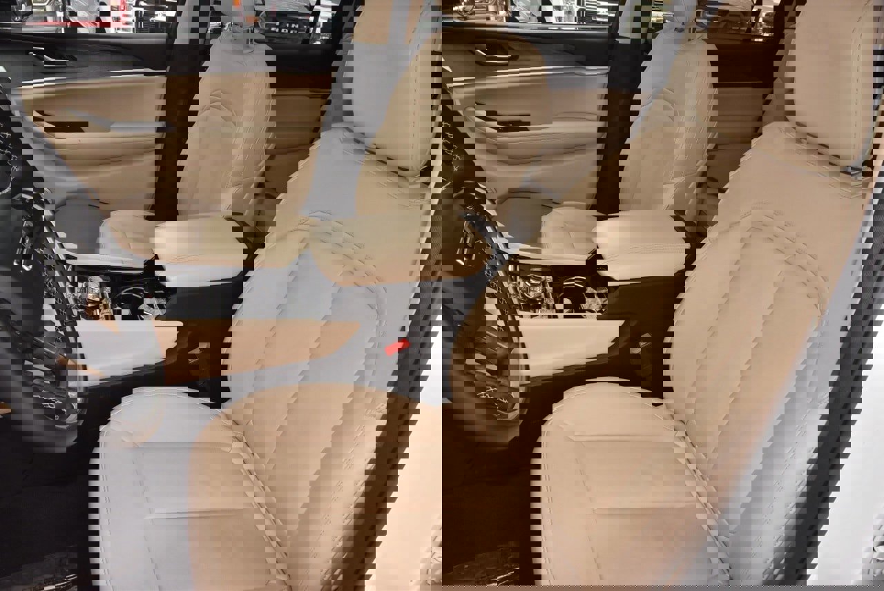 Used 2022 Jeep Grand Cherokee L Limited image 34