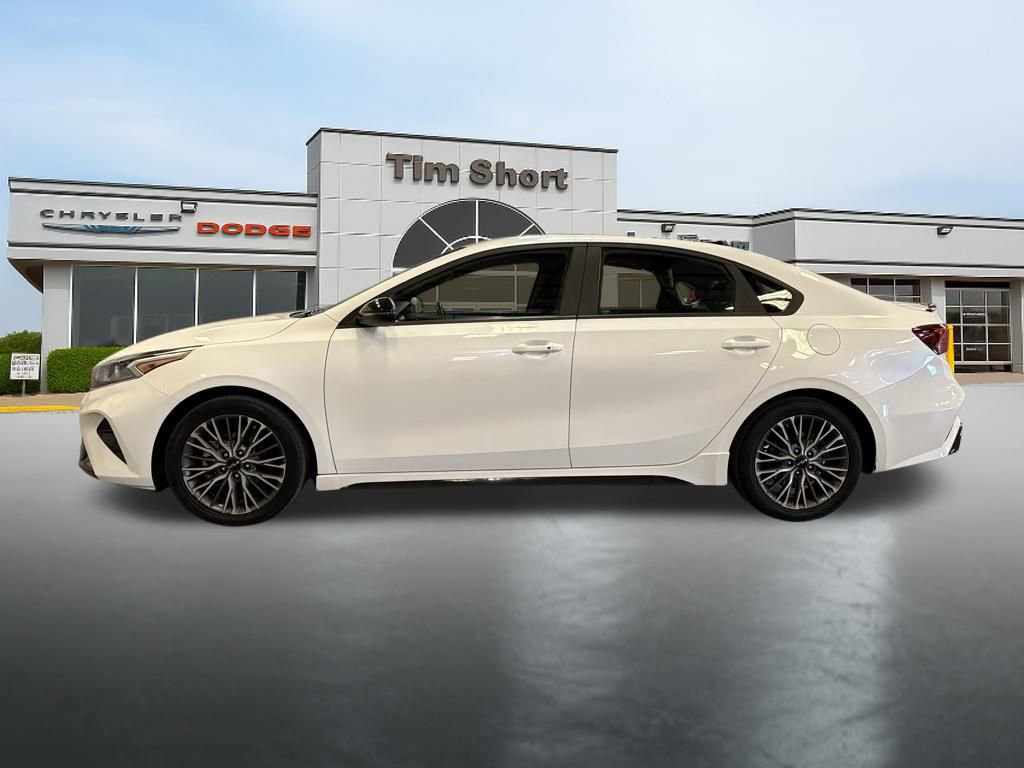 Used 2024 Kia Forte GT-Line w/ GT-Line Premium Package FWD image 2