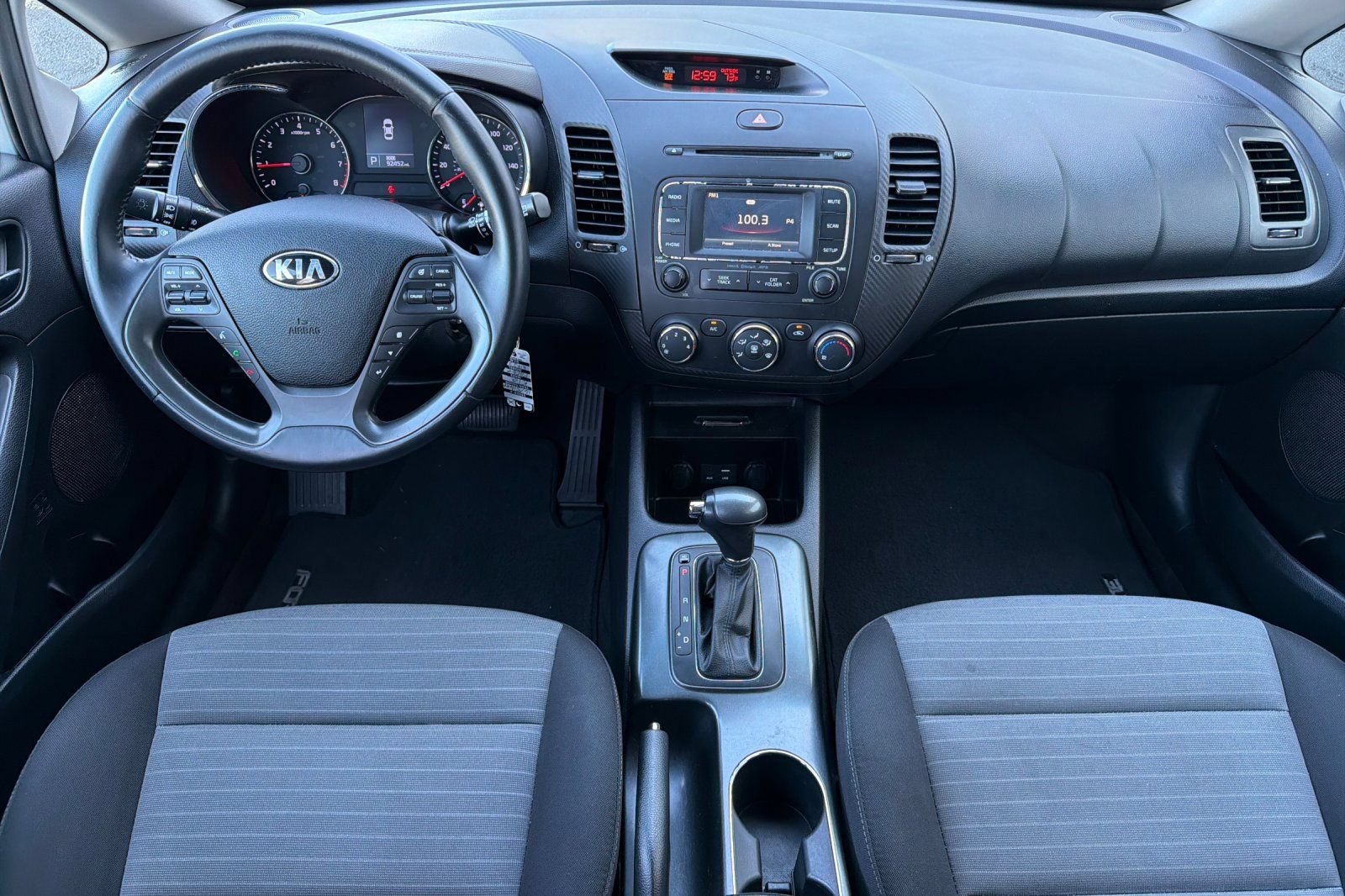 Used 2016 Kia Forte EX FWD image 12