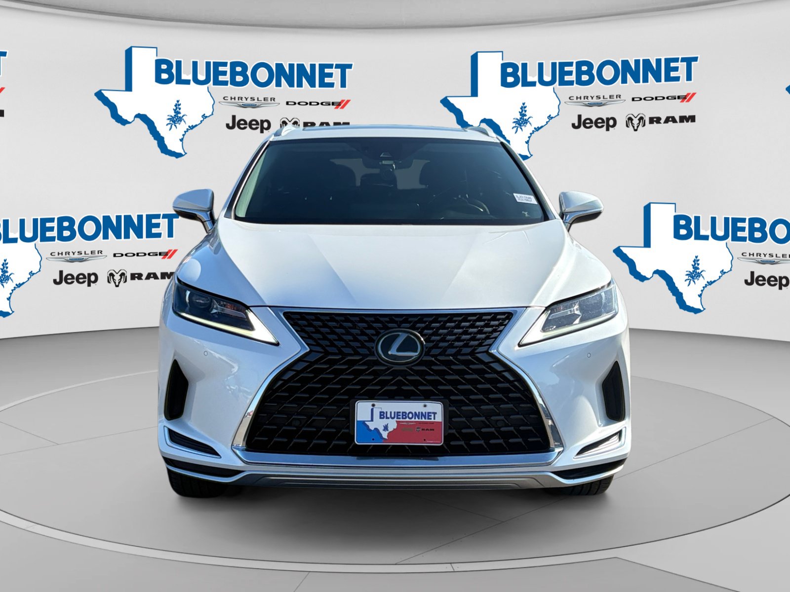 Used 2020 Lexus RX 350L FWD w/ Premium Package image 2