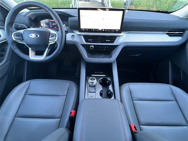New 2025 Ford Explorer Active w/ Active Comfort Package image 10