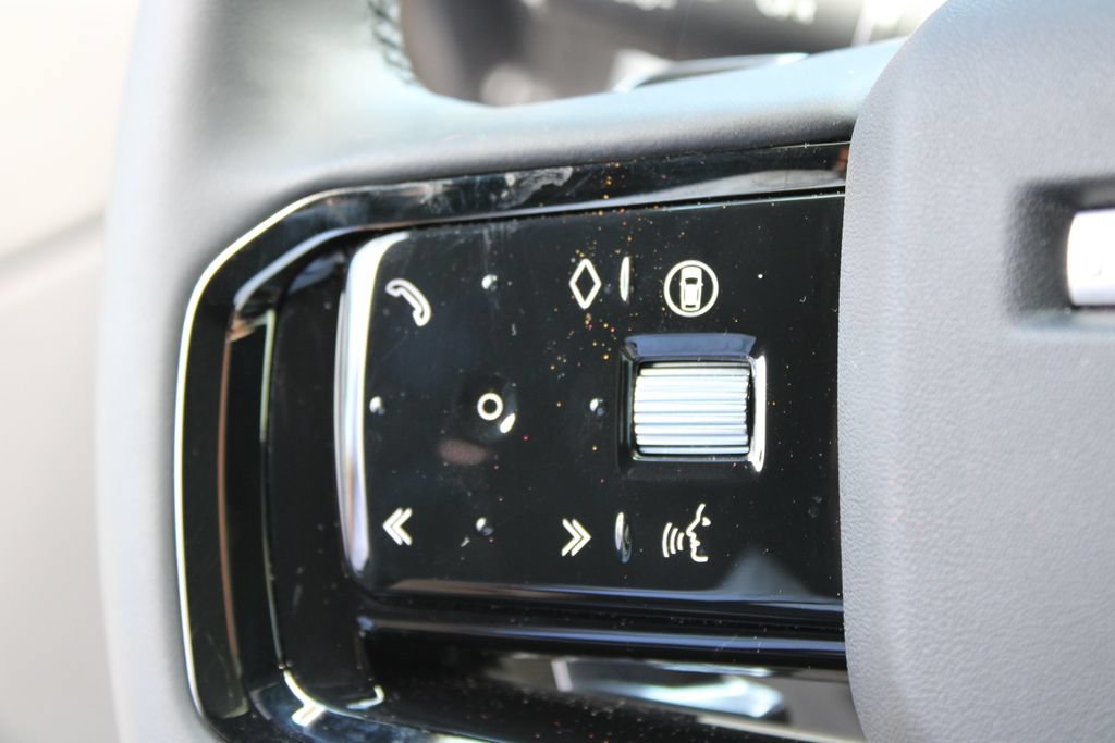 Used 2026 Land Rover Range Rover Evoque Dynamic SE AWD/4WD image 14