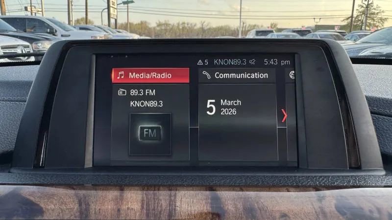 Used 2018 BMW 330i Sedan RWD image 31